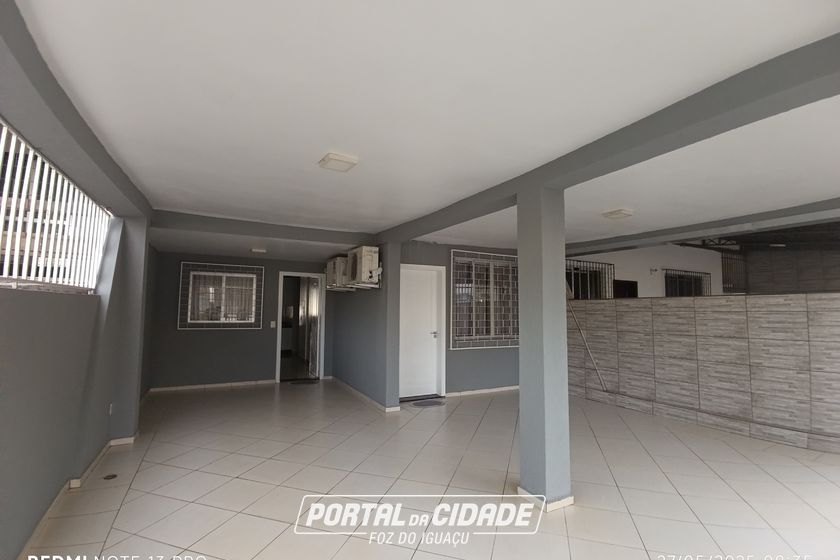 Sobrado &agrave; venda - 150m&sup2; - Centro