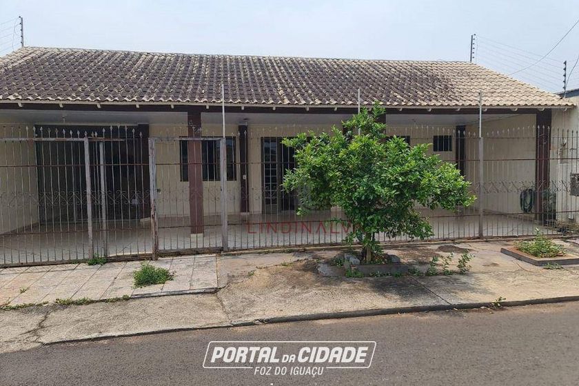 Casa &agrave; venda - 180m&sup2; - Jardim Ip&ecirc;