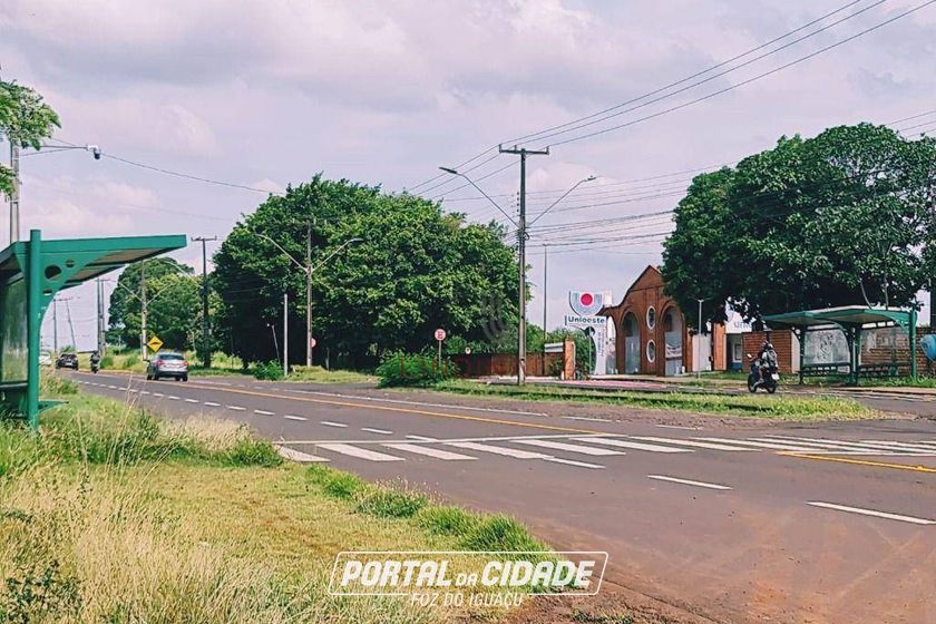 Terreno &agrave; venda - 24200m&sup2; - Loteamento Universit&aacute;rio das Am&eacute;ricas