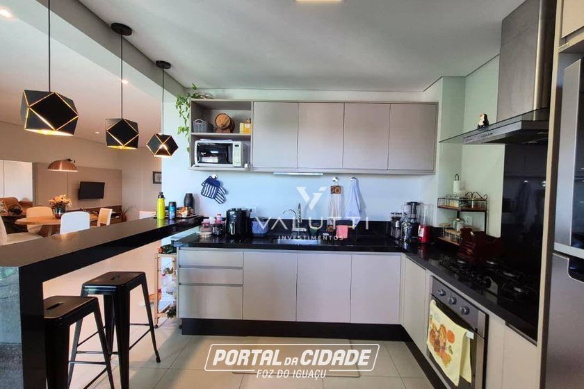Apartamento &agrave; venda - 131m&sup2; - Edif&iacute;cio Residencial Esmeralda