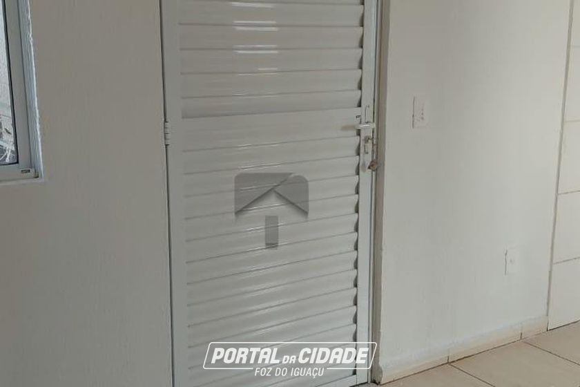 Apartamento para alugar - 43m&sup2; - Tr&ecirc;s Lagoas