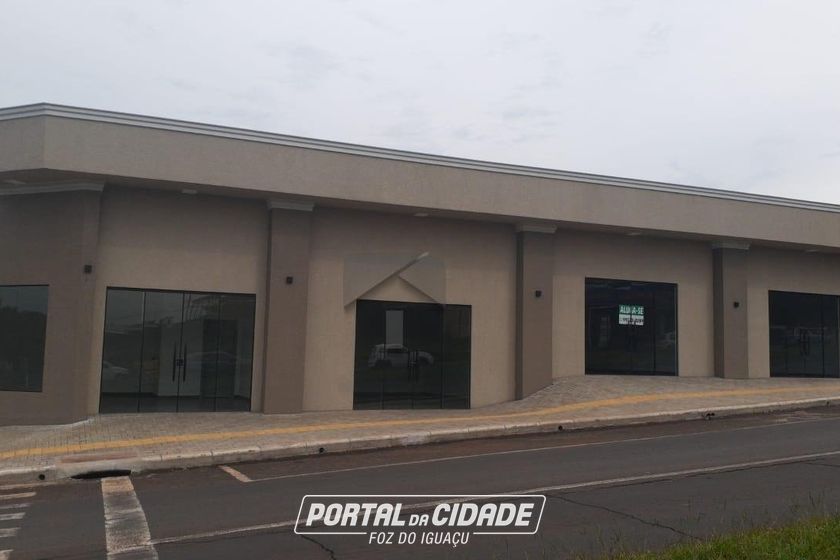 Sal&atilde;o Comercial para alugar - 60m&sup2; - Beverly Falls Park