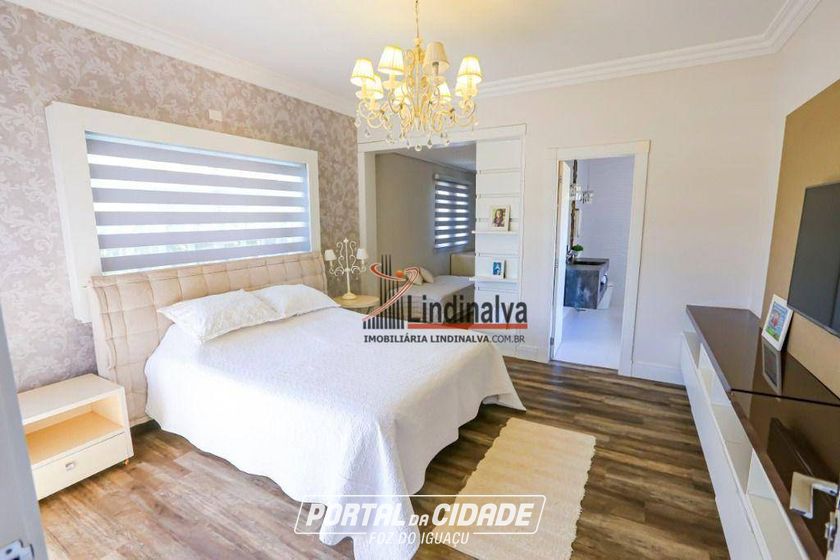 Sobrado &agrave; venda - 584m&sup2; - Jardim Igua&ccedil;u