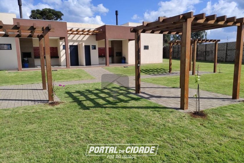 Terreno &agrave; venda - 300m&sup2; - Carim&atilde;