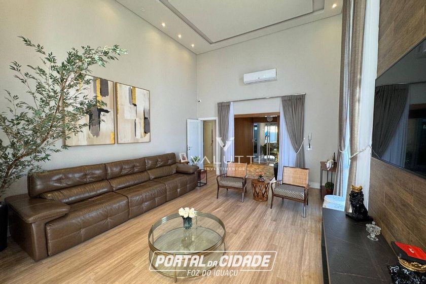 Casa &agrave; venda - 352m&sup2; - Condom&iacute;nio Residencial Dom Laurindo