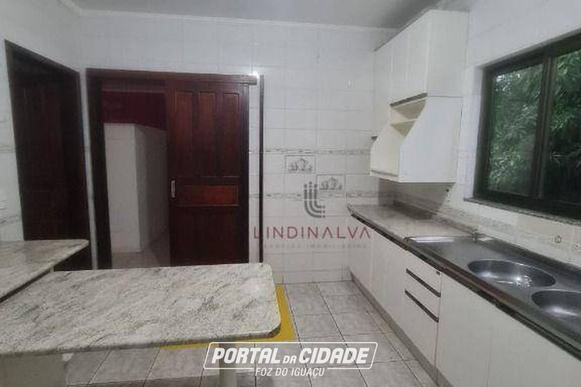 Sobrado para alugar - 649m&sup2; - Jardim Karla