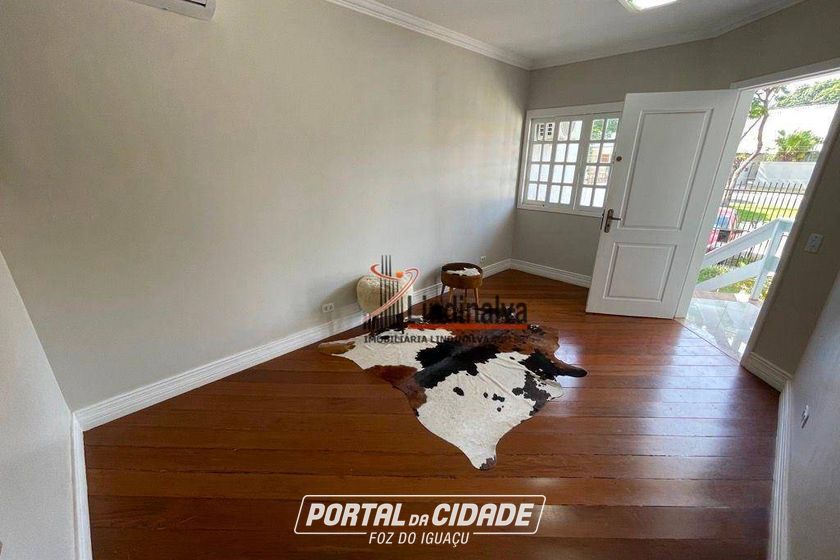 Sobrado &agrave; venda - 247m&sup2; - Jardim Eliza I