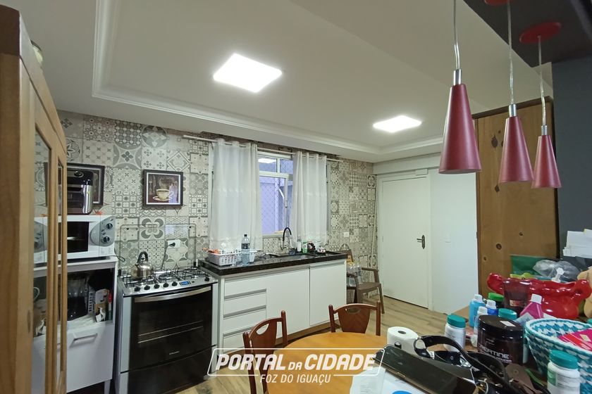 Apartamento &agrave; venda - 133m&sup2; - Centro
