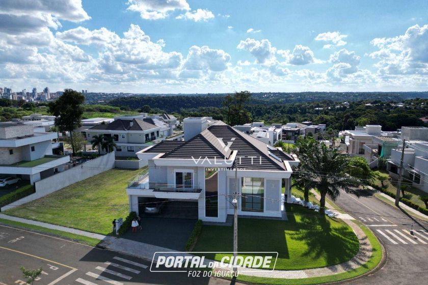 Sobrado &agrave; venda - 544m&sup2; - Condom&iacute;nio Residencial Esmeralda