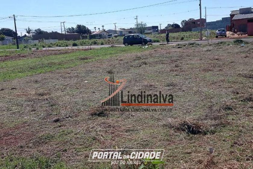 Terreno &agrave; venda - 260m&sup2; - Jardim Dom Pedro I