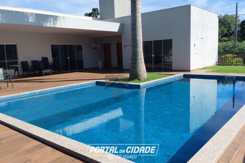 Terreno &agrave; venda - 435m&sup2; - Jardim Claudia