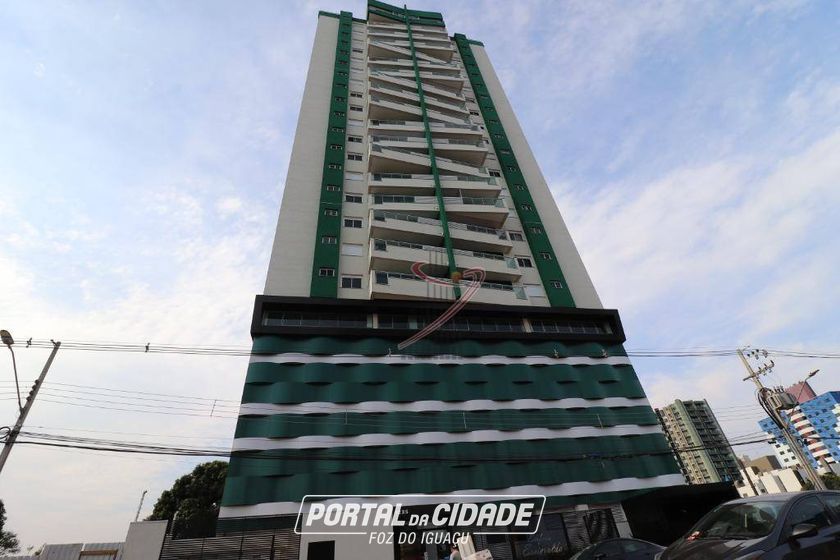 Apartamento &agrave; venda - 122m&sup2; - Edif&iacute;cio Residencial Esmeralda