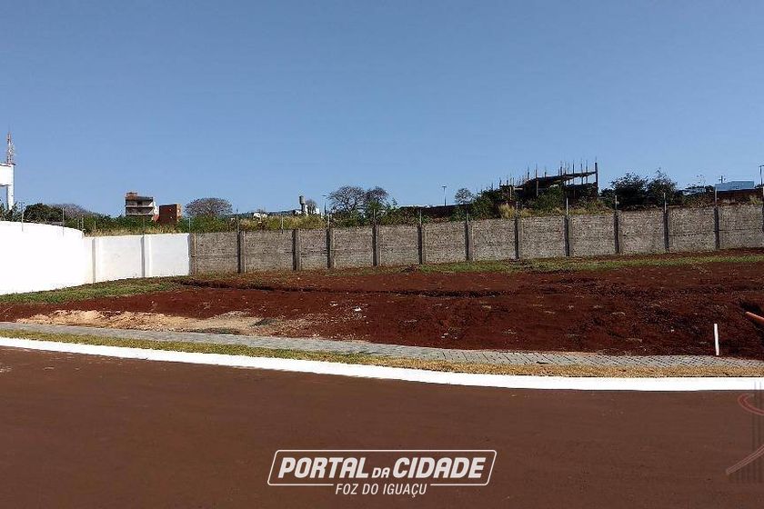 Terreno &agrave; venda - 360m&sup2; - Condominio Residencial Falls Ville