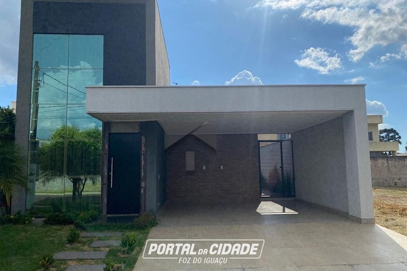 Casa &agrave; venda - 262m&sup2; - Jardim Bandeirantes