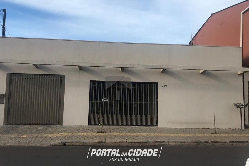 Casa &agrave; venda - 250m&sup2; - Profilurb II