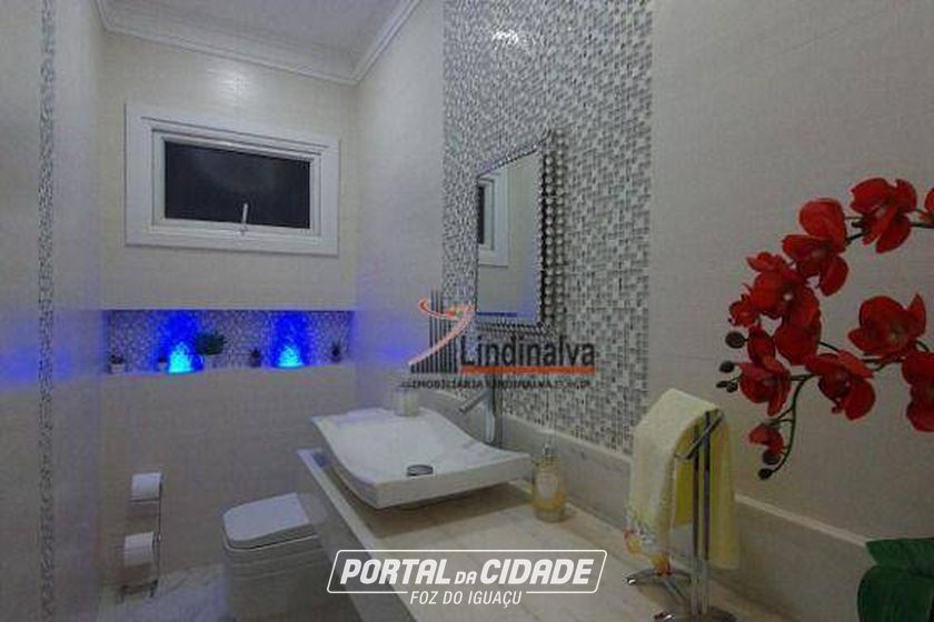 Sobrado &agrave; venda - 325m&sup2; - Condominio Horizontal Fechado Residencial Vila A Park