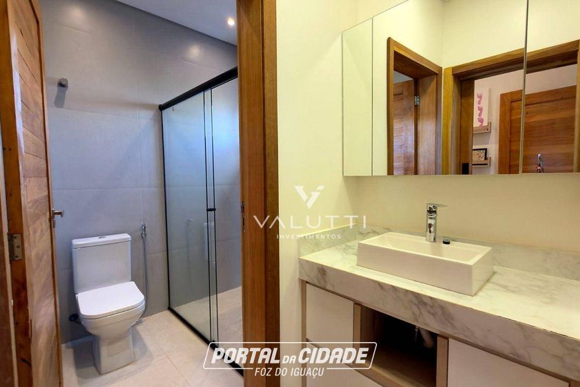 Sobrado &agrave; venda - 240m&sup2; - Condom&iacute;nio Terras Alpha I