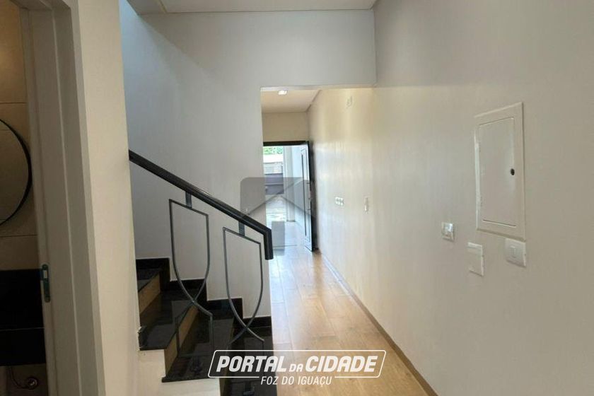 Sobrado para alugar - 240m&sup2; - Yolanda
