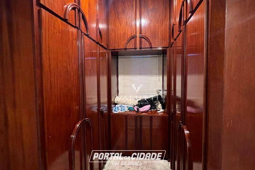 Apartamento &agrave; venda - 176m&sup2; - Edif&iacute;cio Solar Das Gaivotas