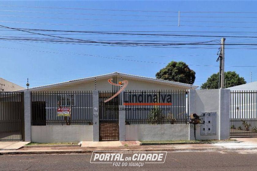 Casa &agrave; venda - 290m&sup2; - Vila Residencial A