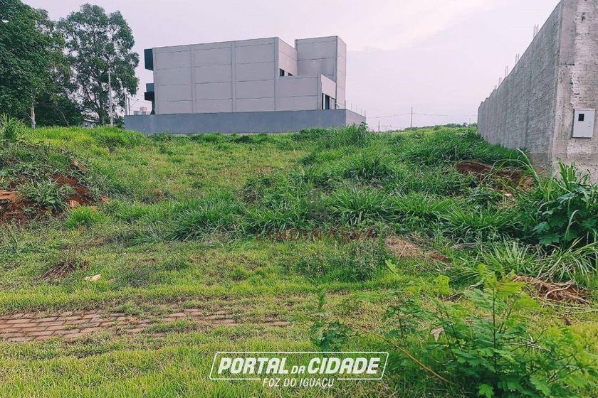 Terreno &agrave; venda - 402m&sup2; - Jardim Polo Centro