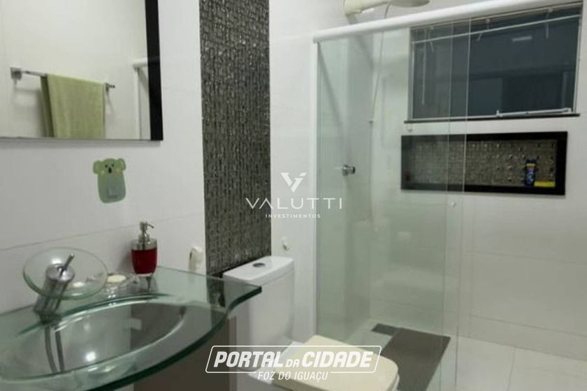 Sobrado &agrave; venda - 238m&sup2; - Jardim Lind&oacute;ia