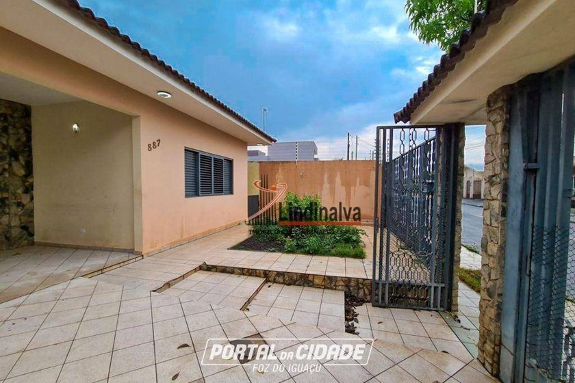 Casa &agrave; venda - 215m&sup2; - Jardim Lancaster I