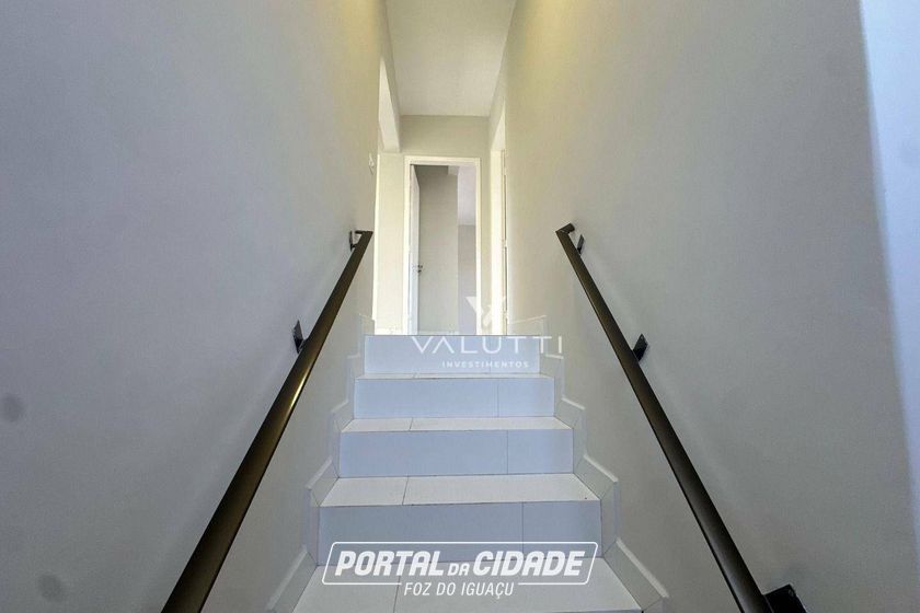 Sobrado &agrave; venda - 308m&sup2; - Jardim Alice I