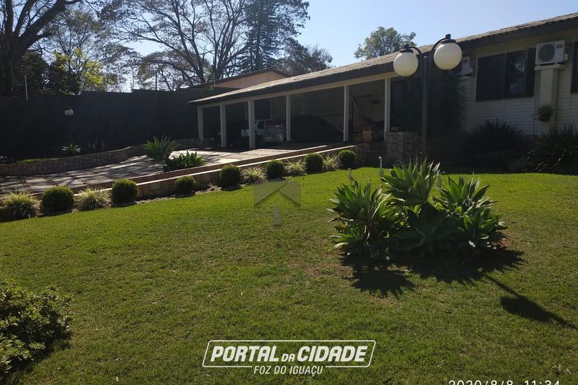 Casa &agrave; venda - 150m&sup2; - Vila A