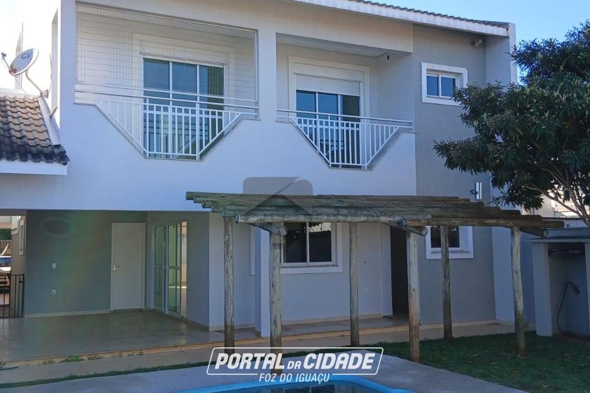Sobrado &agrave; venda - 180m&sup2; - Jardim Naipi