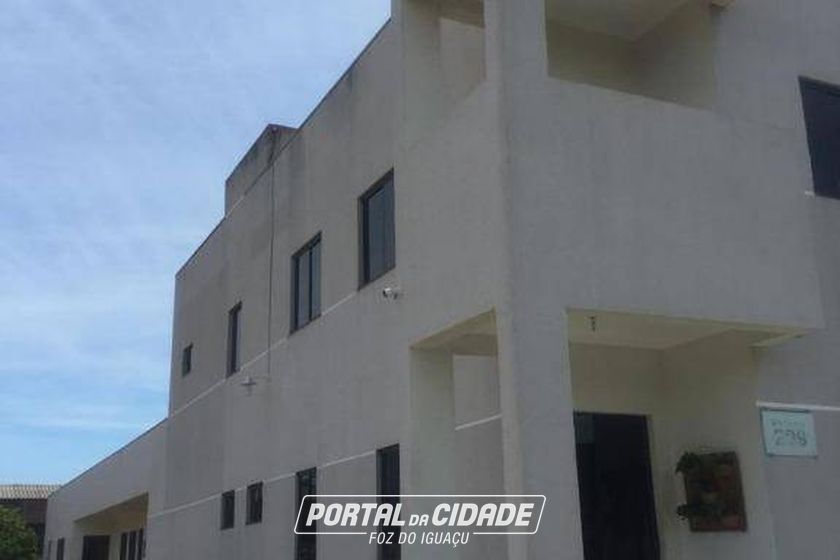 Sal&atilde;o Comercial &agrave; venda - 1413m&sup2; - Distrito Industrial