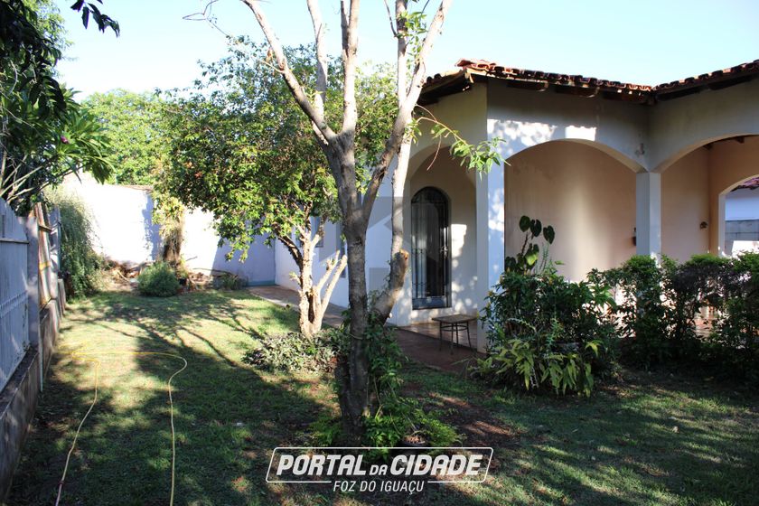 Casa &agrave; venda - 180m&sup2; - Bourbon