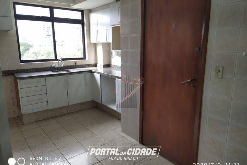 Apartamento para alugar - 194m&sup2; - Edif&iacute;cio Residencial Sevilha