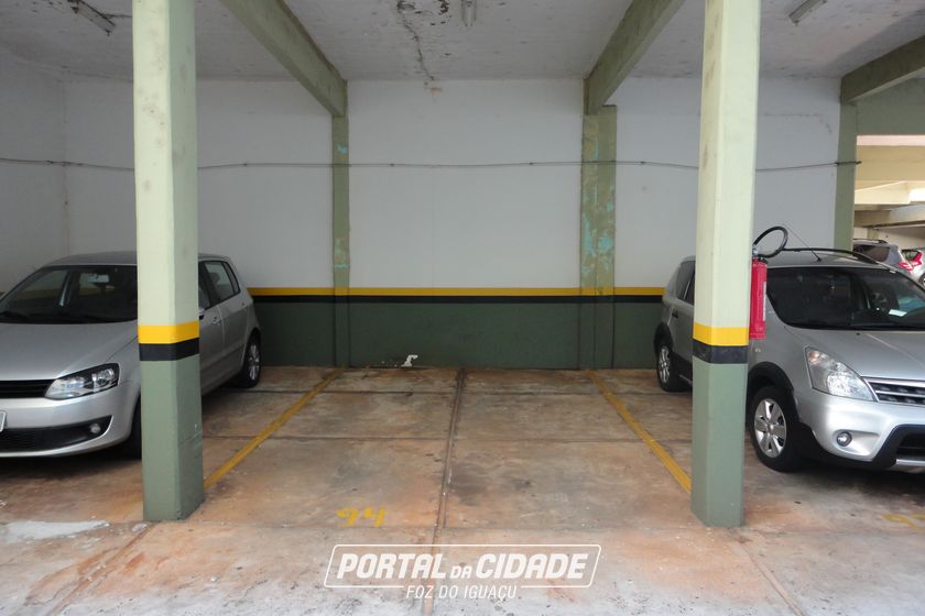 Apartamento &agrave; venda - 122m&sup2; - Centro