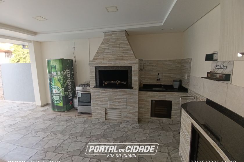 Sobrado &agrave; venda - 150m&sup2; - Centro