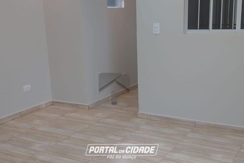 Casa &agrave; venda - 180m&sup2; - Jardim Copacabana