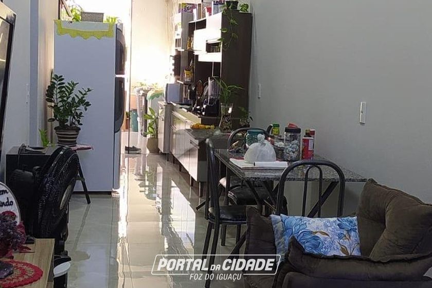 Casa &agrave; venda - 70m&sup2; - Parque Ouro Verde