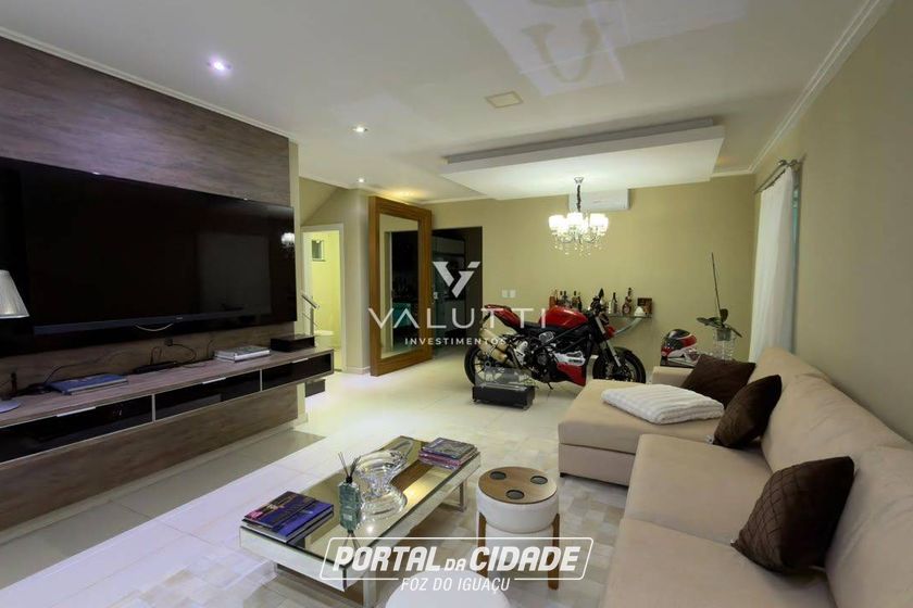 Sobrado &agrave; venda - 238m&sup2; - Jardim Lind&oacute;ia