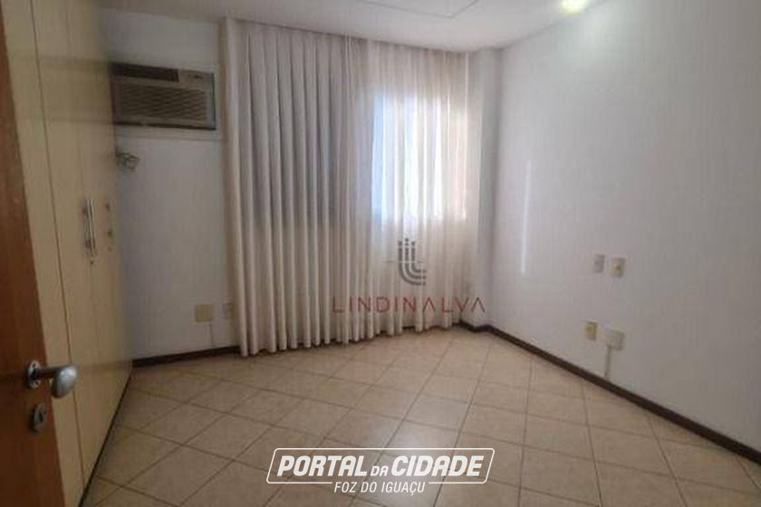 Apartamento &agrave; venda - 211m&sup2; - Vila Maracan&atilde;