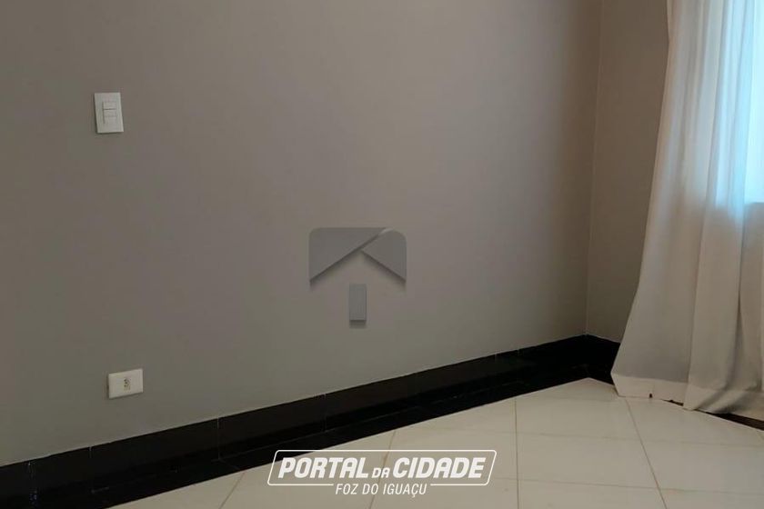 Casa para alugar - 220m&sup2; - Yolanda