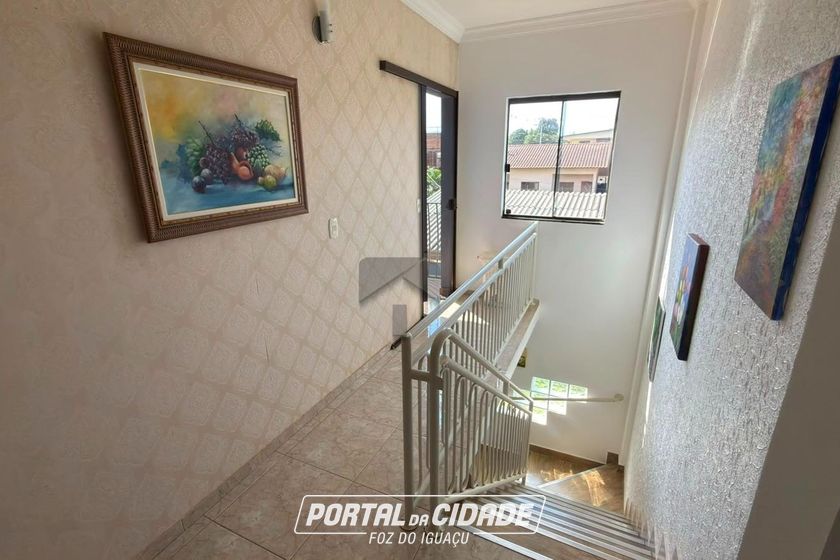 Sobrado &agrave; venda - 375m&sup2; - Porto Meira