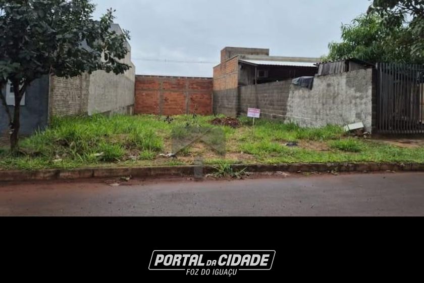 Terreno &agrave; venda - 176m&sup2; - Jardim Alvorada