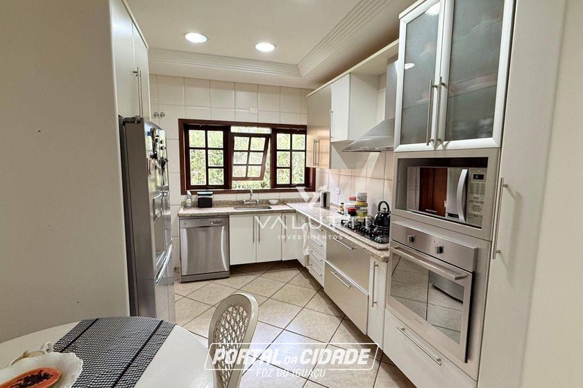 Casa &agrave; venda - 579m&sup2; - Condom&iacute;nio Chacara Natureza