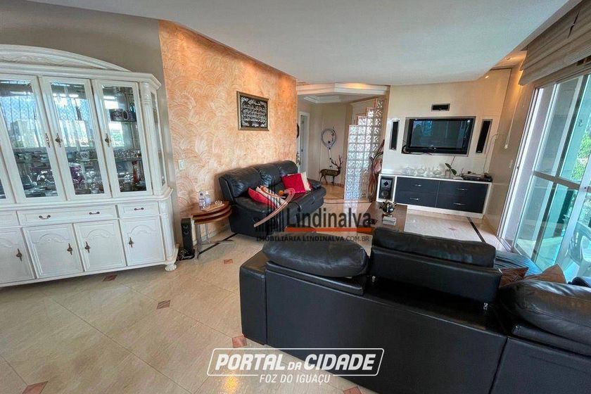 Apartamento &agrave; venda - 176m&sup2; - Centro