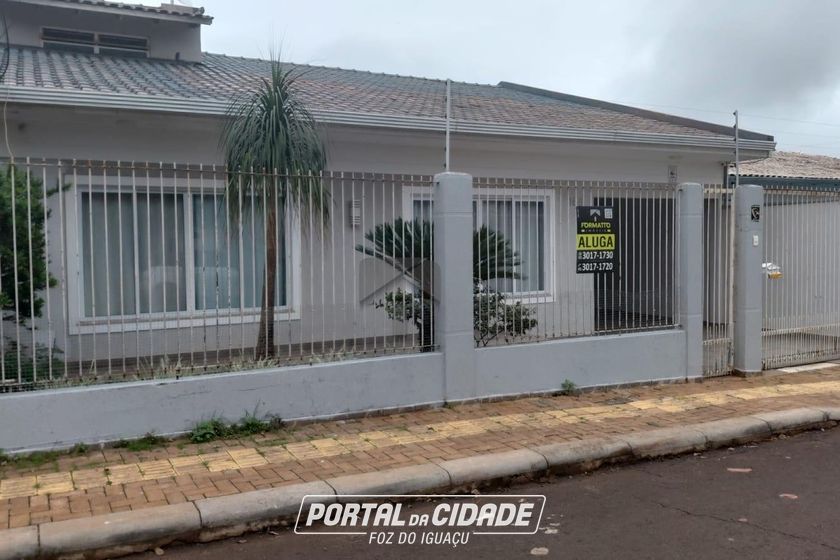Casa para alugar - 250m&sup2; - Campos do Igua&ccedil;u
