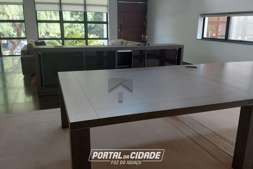 Casa &agrave; venda - 760m&sup2; - Maracan&atilde;