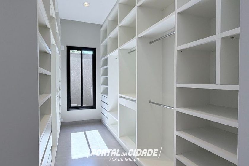 Casa &agrave; venda - 212m&sup2; - Condom&iacute;nio Residencial Safira