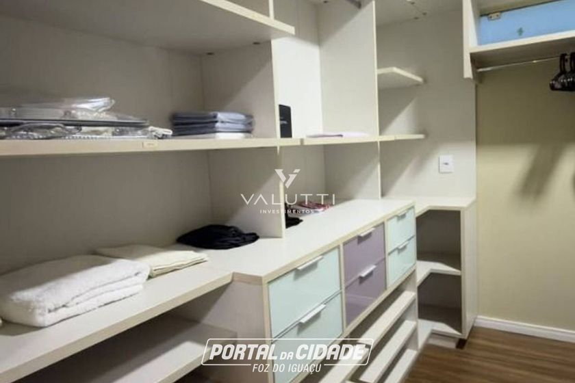 Sobrado &agrave; venda - 238m&sup2; - Jardim Lind&oacute;ia