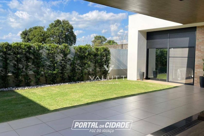 Casa &agrave; venda - 244m&sup2; - Condom&iacute;nio Arco de Paris