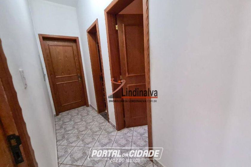 Casa &agrave; venda - 215m&sup2; - Jardim Lancaster I